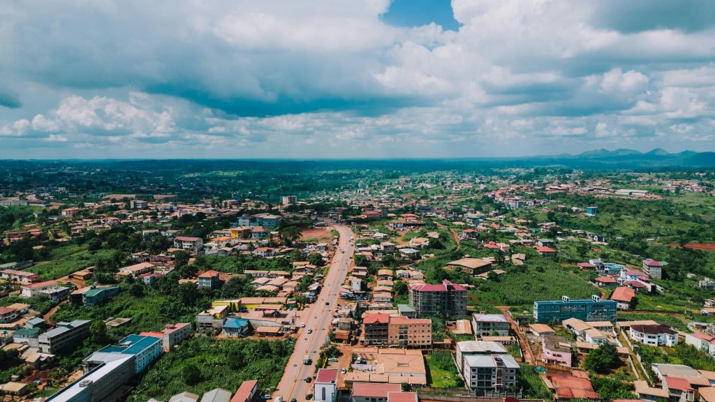 Terrain Titré ou Non Titré au Cameroun — Les Différences Essentielles